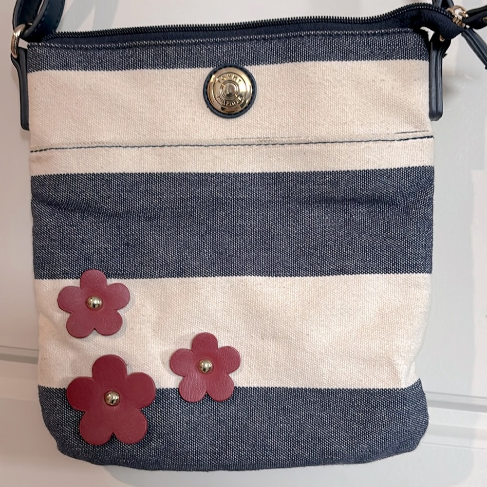 Tommy Hilfiger purse